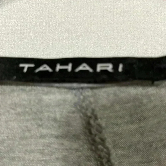Tahari pullover sweater - Picture 2 of 6